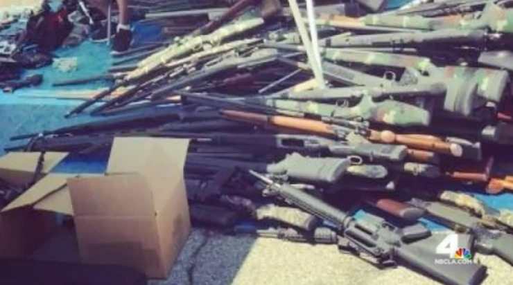 Dead Guy With 1,200 Guns May Have Been an Alien / Human Hybrid Working for CIA