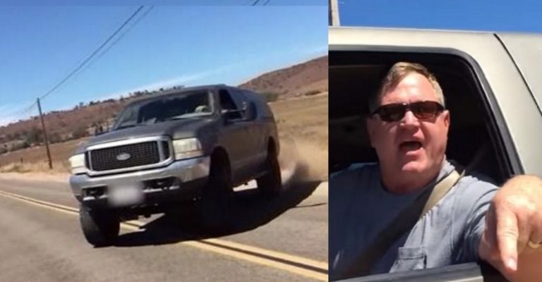 Video: Pickup driver totally loses his sh*t in road rage fit near Ramona