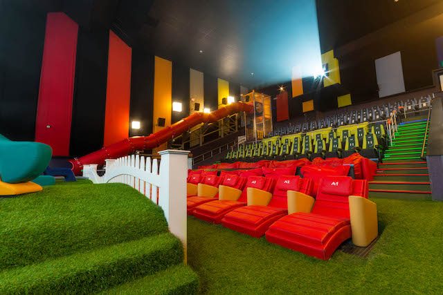 Movie theaters with kid playgrounds are on the way to So