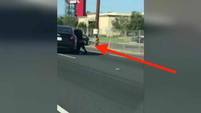 [WATCH] Woman dragged on the freeway during bizarre road rage incident