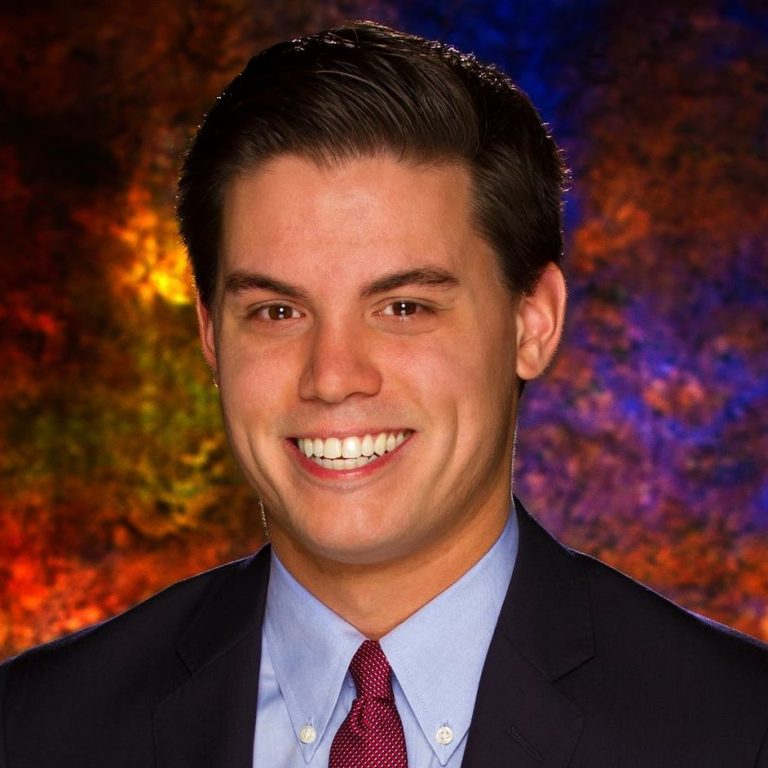 Alex Cheney joins KESQ as weather guesser / reporter Cactus Hugs