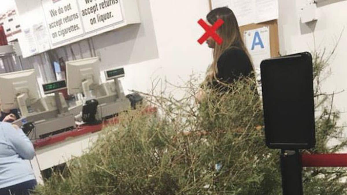 This woman was spotted returning a 'dead' Christmas tree to Costco in