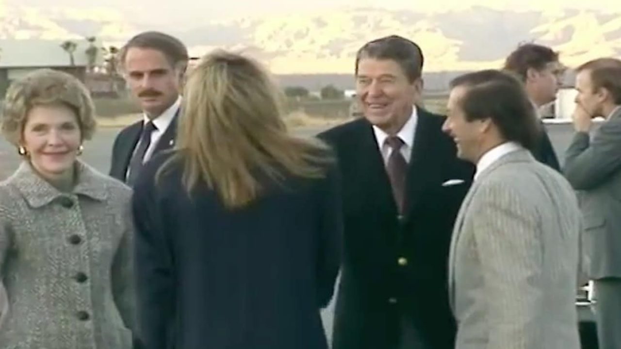 Video: That time back in 1988 when President Reagan and Nancy Reagan flew  into Palm Springs - Cactus Hugs