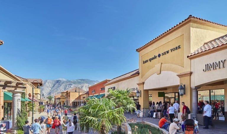 The Cabazon outlets are charging for parking now and employees hate it
