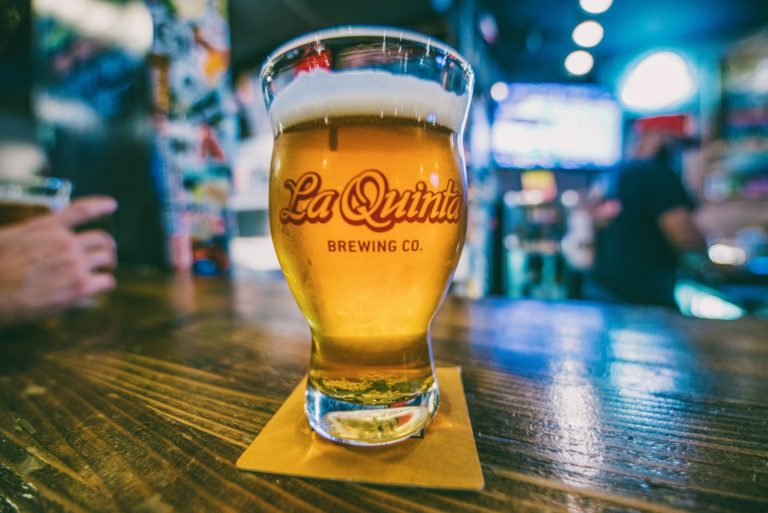 🍺 Due to the coronavirus closures, La Quinta Brewing is now delivering beer 🍺